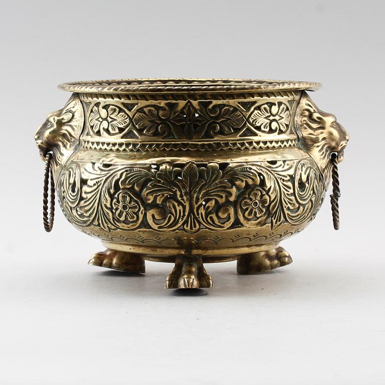 YTTERFODER, mässing, 1700-tal.