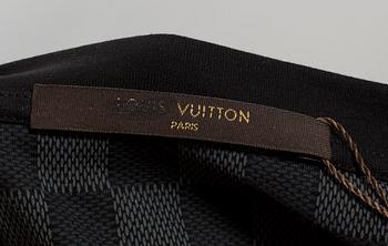 LOUIS VUITTON, tröja, stolek XL.