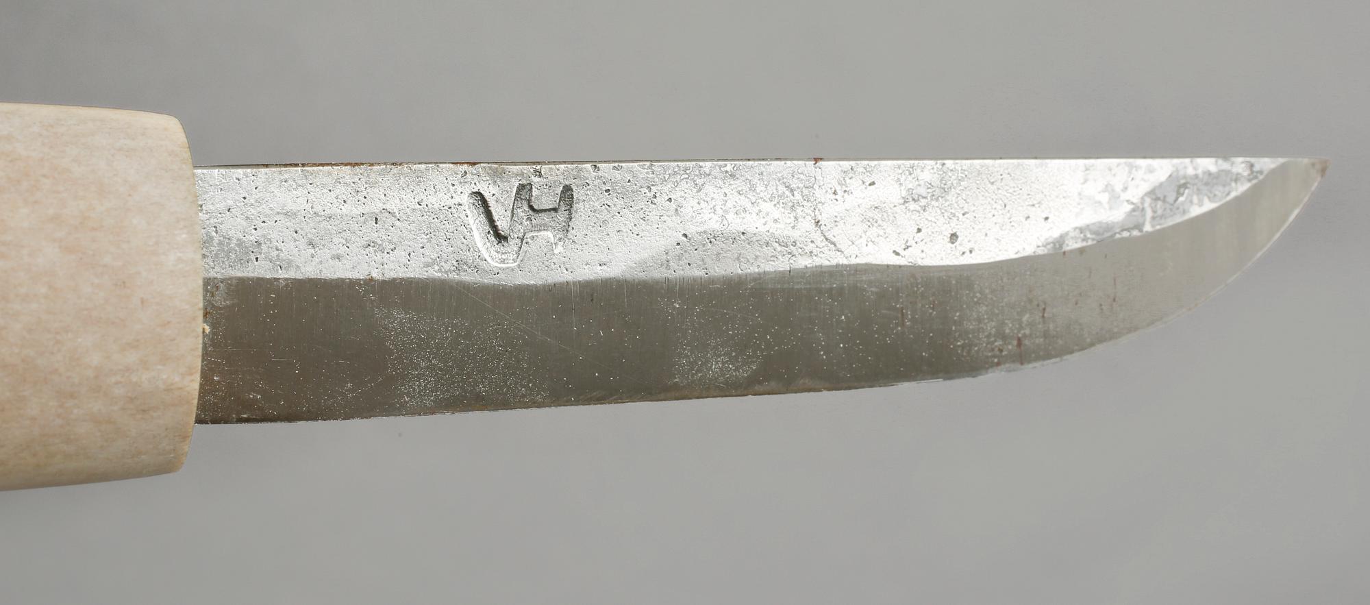 SAMEKNIVAR, 2 st, Tore Sunna, signerade, 1900-talets andra hälft.