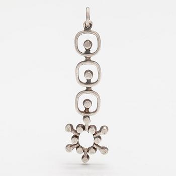 JORMA LAINE, A silver pendant. Kultateollisuus, Turku 1969.