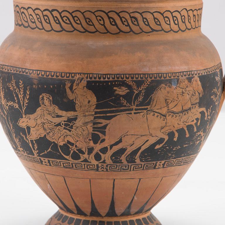 Santeri Salokivi, En grupp nakenmodeller med Urna, 2 st, samt urna från Konstnärens hem.