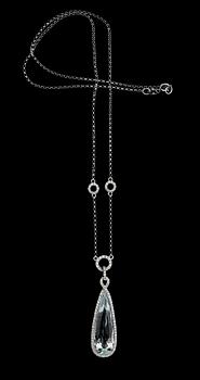 HALSBAND, 18K vitguld, diamanter tot ca 0.53 ct, akvamarin tot ca 6.70 ct.