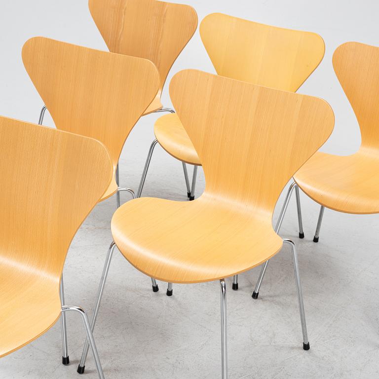 Arne Jacobsen, stolar, 6 st, "Sjuan", Fritz Hansen, Danmark, 1989-90.