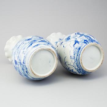 A matched pair of blue and white vases, Japan, early 20th Century.