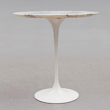BORD, "Tulip", Eero Saarinen, för Knoll International, 1900-talets andra hälft.