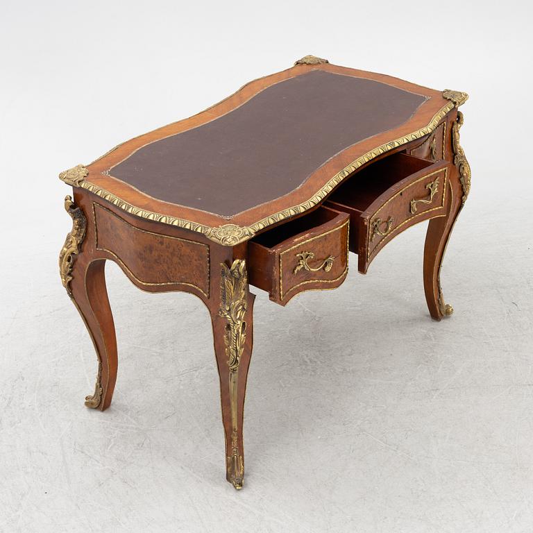 A Louis XV style desk, early 20th Century.