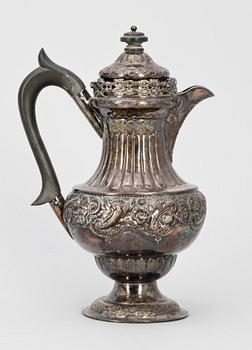 KAFFEKANNA, silver, George Maudsley Jackson, London, Storbritannien, 1896-97. Totalvikt ca 445 g.