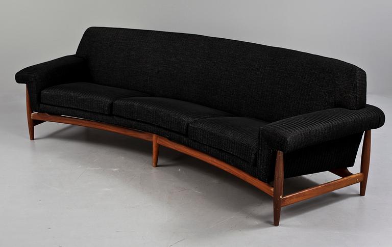 SOFFA, Johannes Andersen, AB Trensums Fåtöljfabrik, Trensum, 1960-tal.