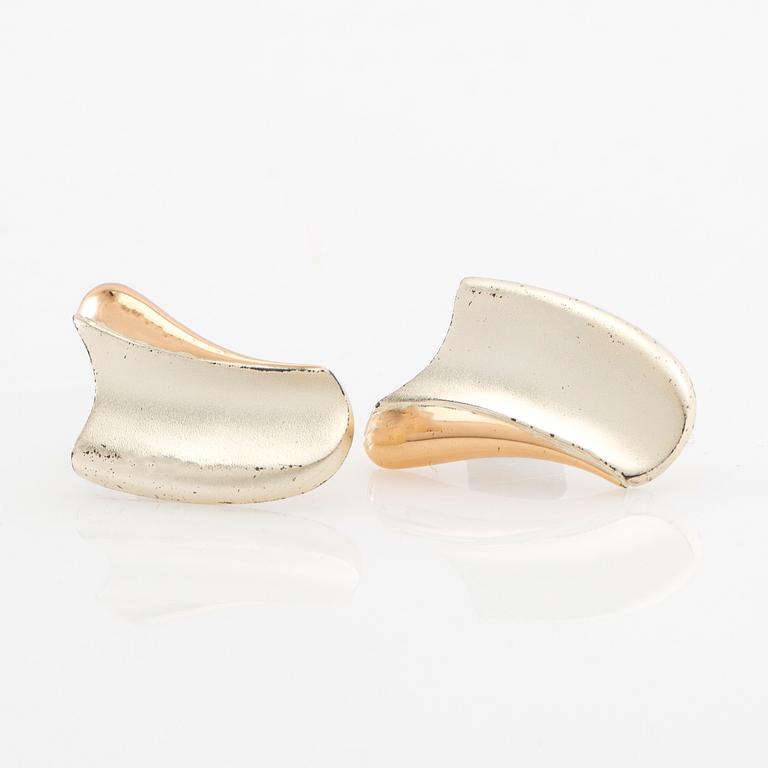 Poul Havgaard, Earrings "Conceive" silver and 14K gold, Lapponia 1991.