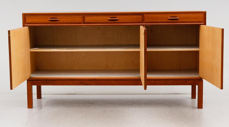 SIDEBOARD, 1900-talets andra hälft.
