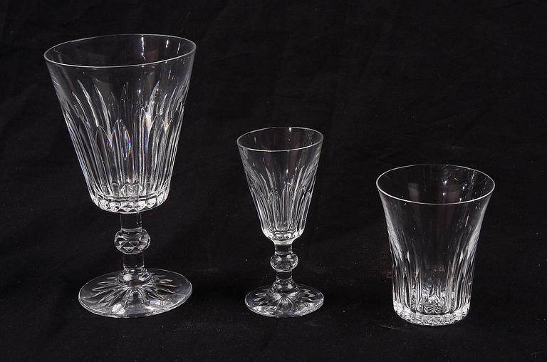 GLASSERVIS, 30 delar, glas. 1900-tal.