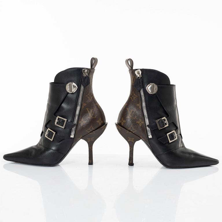 Louis Vuitton, ankle boots, "Monogram Janet Ankle Boots", size 37.