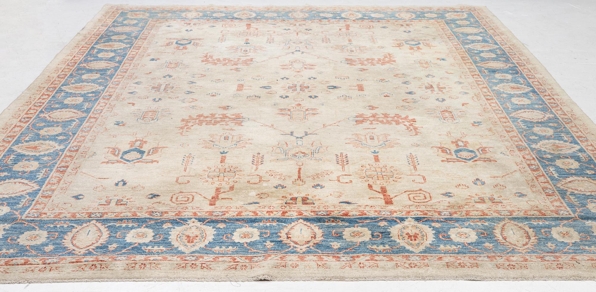 A Ziegler Design carpet, ca 365 x 260 cm.
