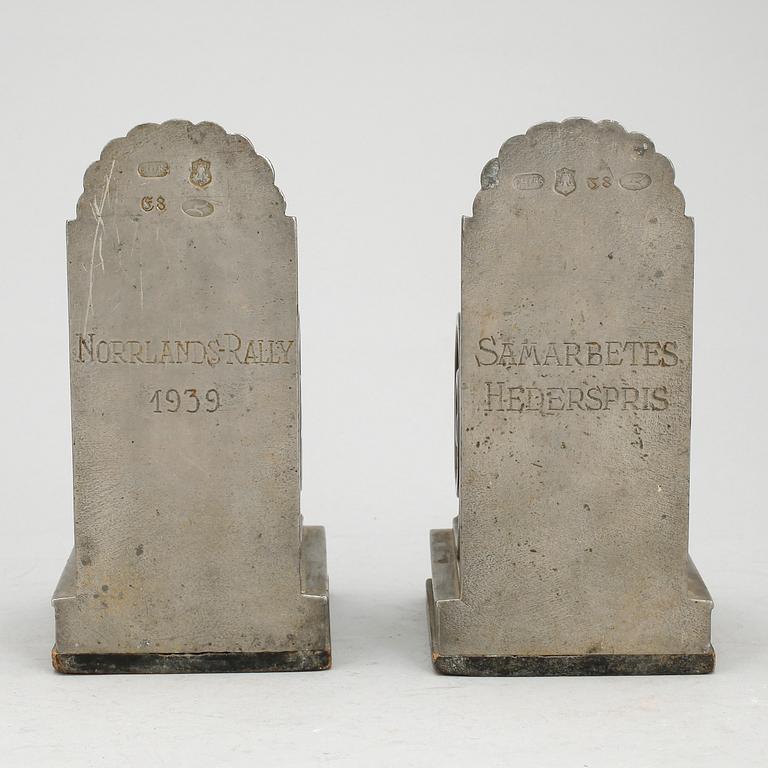 EDVIN OLLERS, bokstöd, ett par, 1900-talets första hälft.