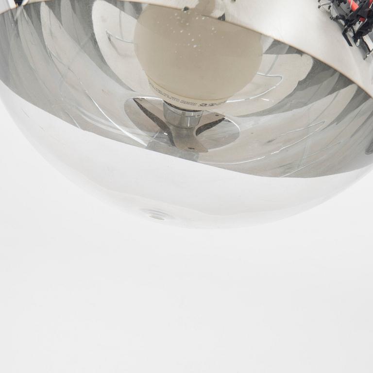Tom Dixon, a "MIrror ball" ceiling pendant 21st century.