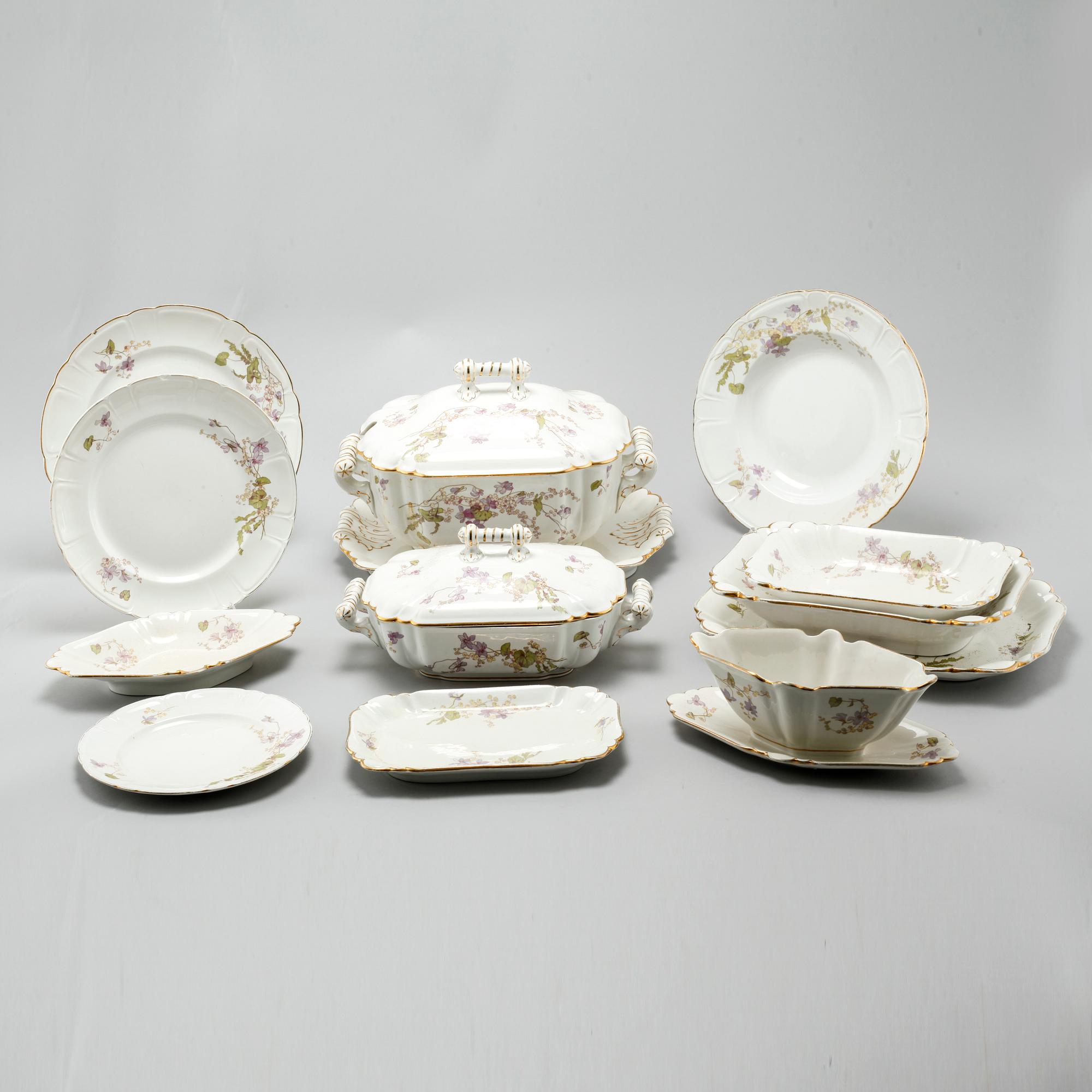 MATSERVIS, 49 delar, opakgods, "Viola", Gustavsberg, tillverkad 1895-1930.