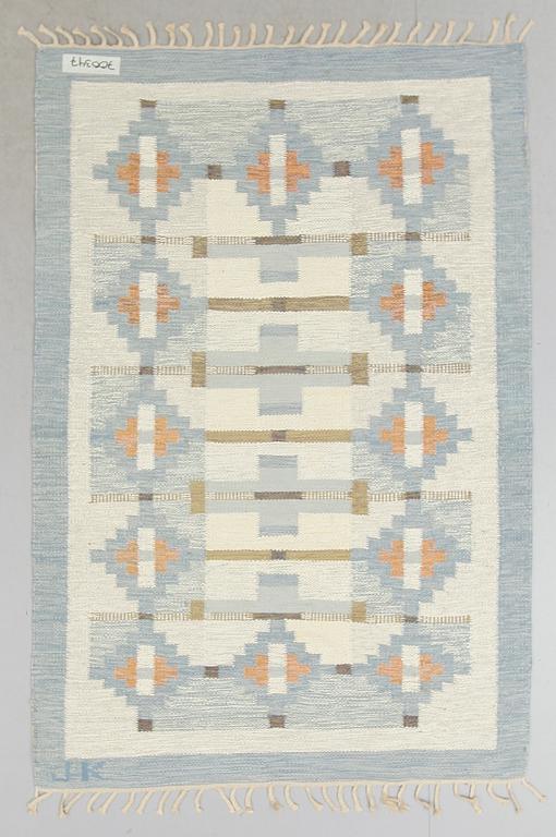 MATTA, rölakan, signerad JK, Karin Jönsson. Ca 212 x 144 cm.