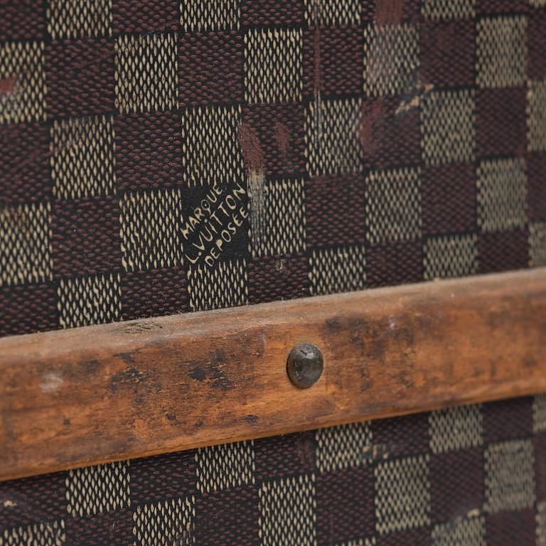 Louis Vuitton suitcase, late 19th century.