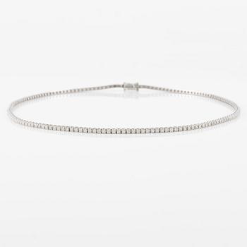 Necklace 18K white gold with round brilliant-cut diamonds.