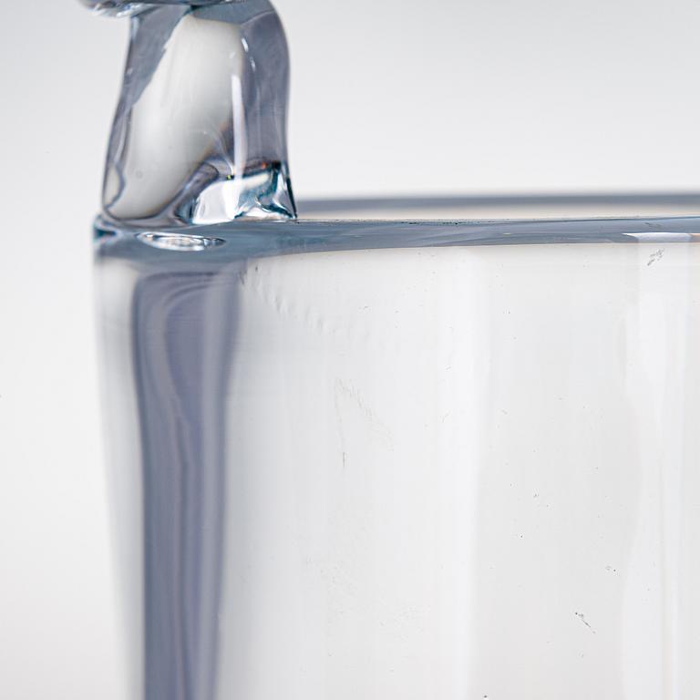 Oiva Toikka, veistos, "Lumilinna" signeerattu Oiva Toikka Iittala 2010 33/50.