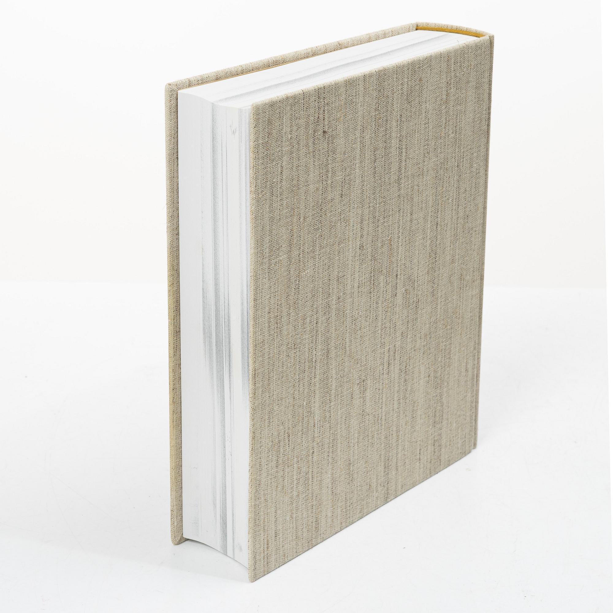 Book, hardback. With copied pages of Hilma Persson Hjelm’s models.