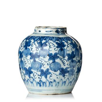 A blue and white jar, Ming dynasty, Wanli (1572-1620).