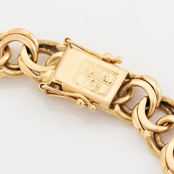 18K gold bracelet.