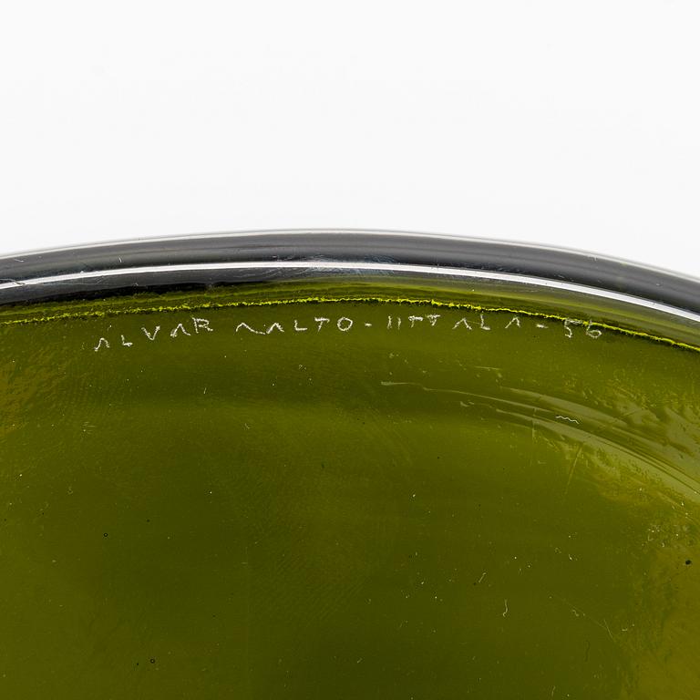 Alvar Aalto, lautanen malii 3900-37, signeerattu Alvar Aalto Iittala -56.