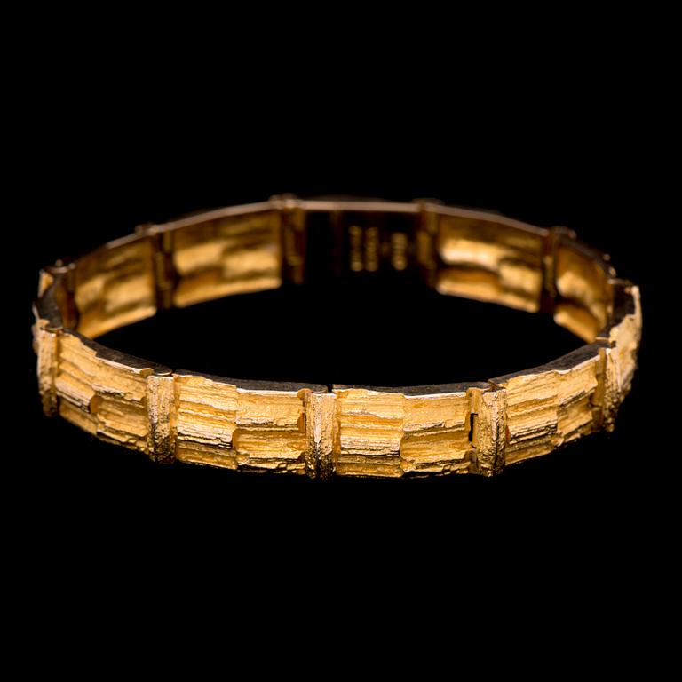 BJÖRN WECKSTRÖM, "Kultaköngäs", 14K kultaa. Lapponia 1969.