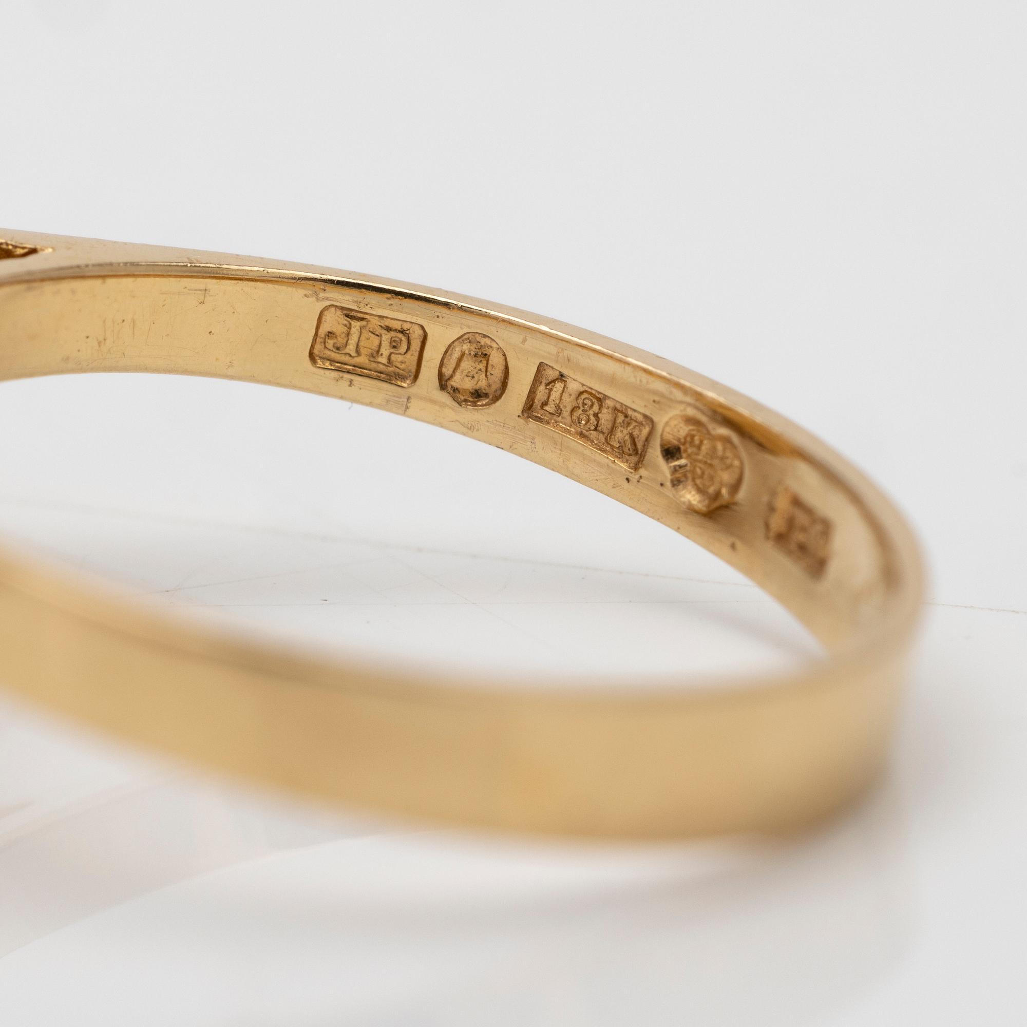 Ring 18K guld med en mabépärla.