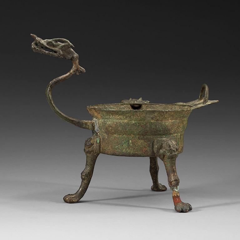 An tripod bronze vessel, presumaly Tang dynasty (618-907).