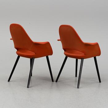 CHARLES EAMES & EERO SAARINEN, karmstolar, ett par, "Organic Chair", Vitra.