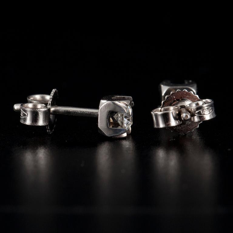 ÖRHÄNGEN, vitguld 14K, diamanter tot. 0,20 ct. Vikt 1,13 g.