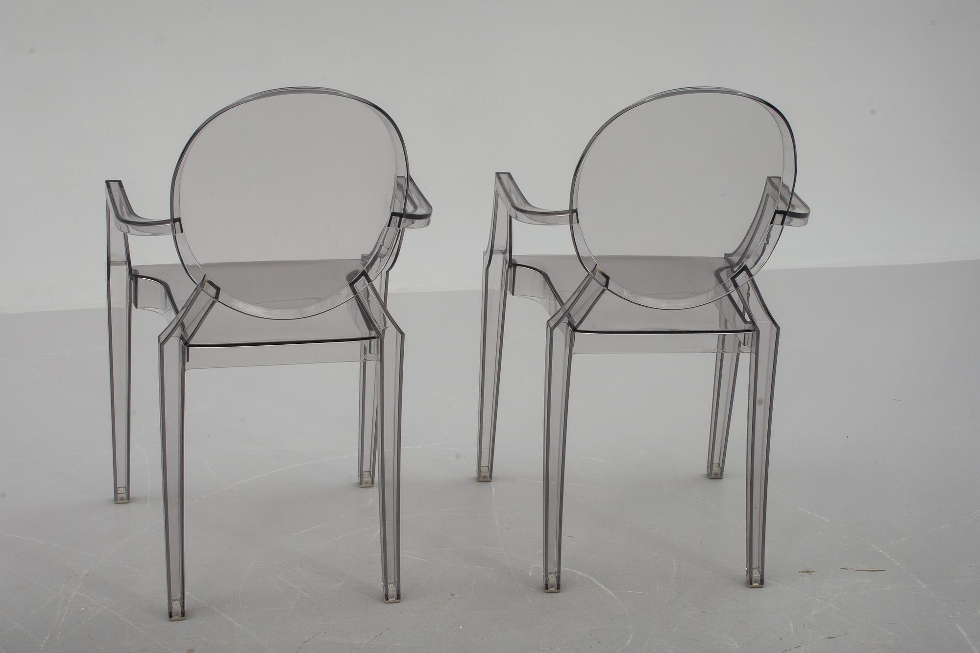 KARMSTOLAR, ett par, "Louis Ghost", Philippe Starck för Kartell.