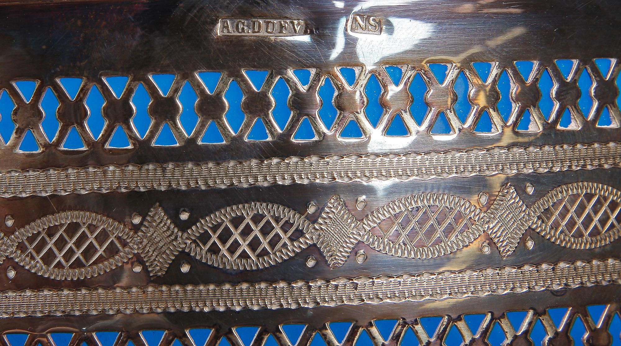SKÅL med HANDTAG, nysilver och glas, A.G Dufva. 1800/1900-tal.