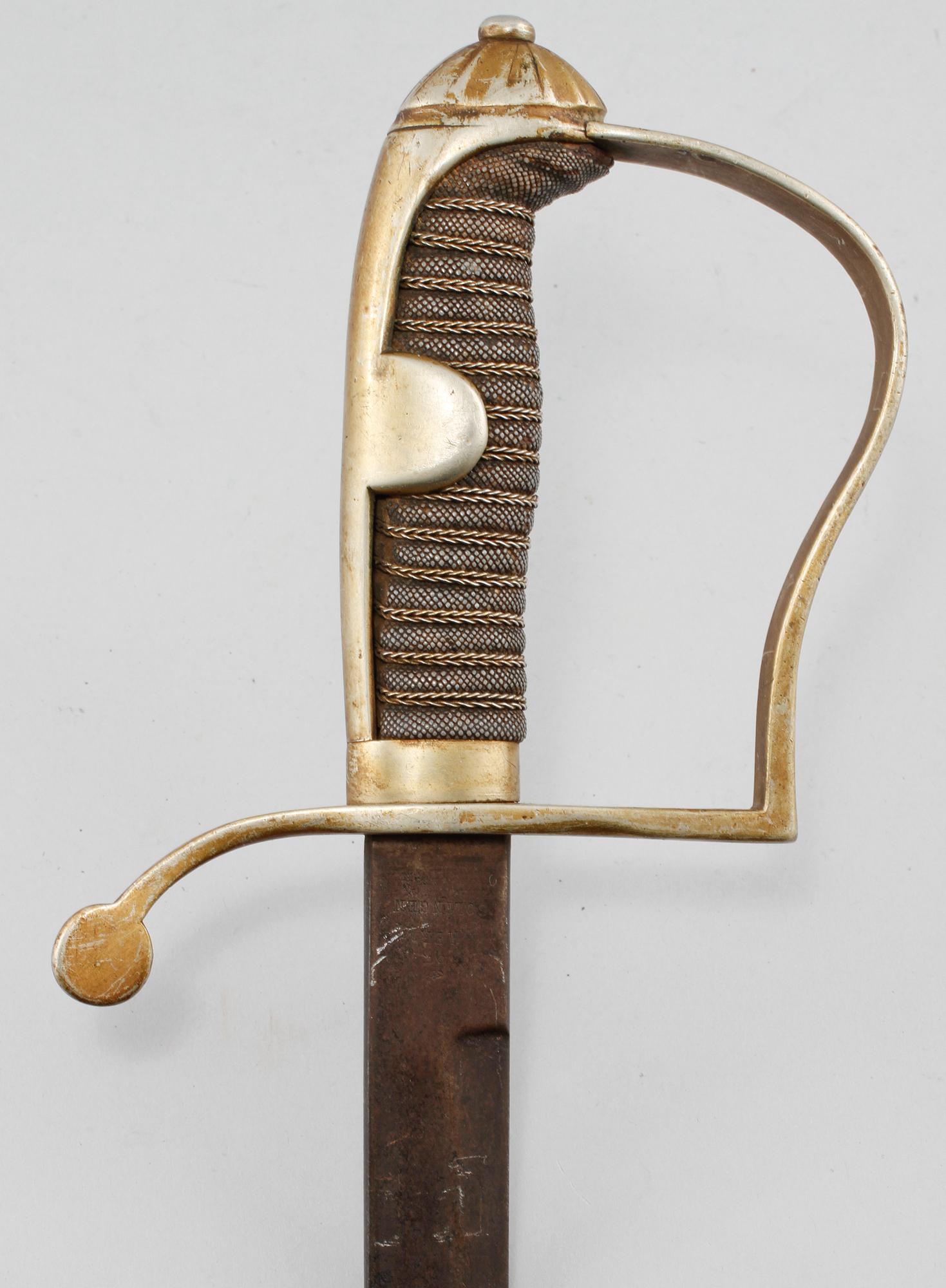 BLANKVAPEN, märkt Solingen, Danmark, omkring sekelskiftet 1800/1900.