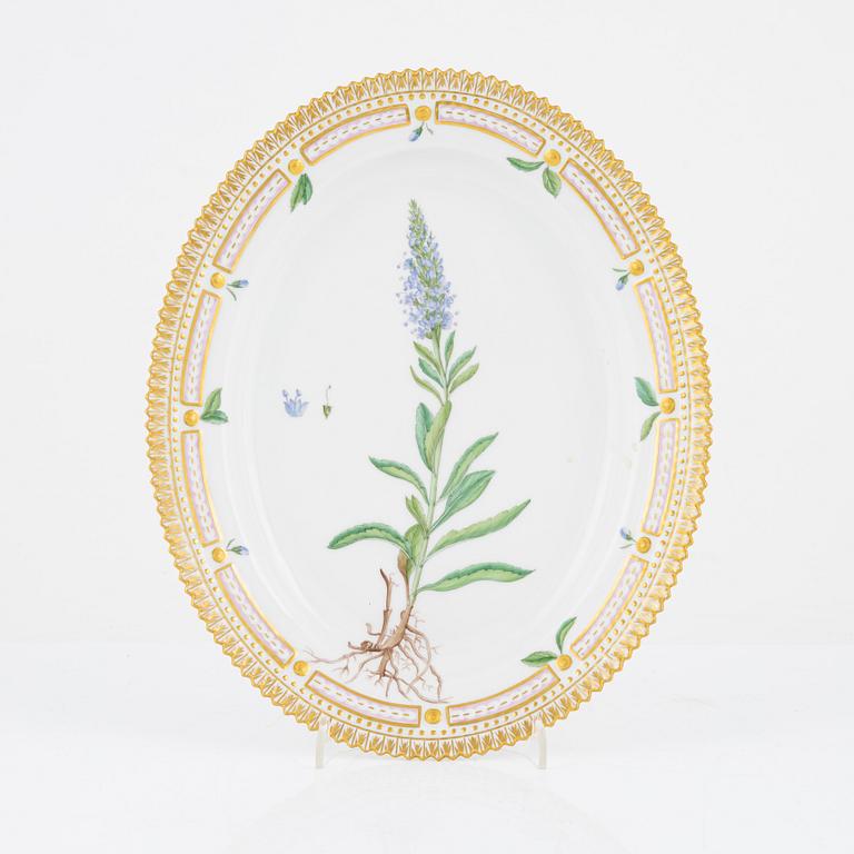 A 'Flora Danica' porcelain dish, Royal Copenhagen, Denmark, 1923-1934.