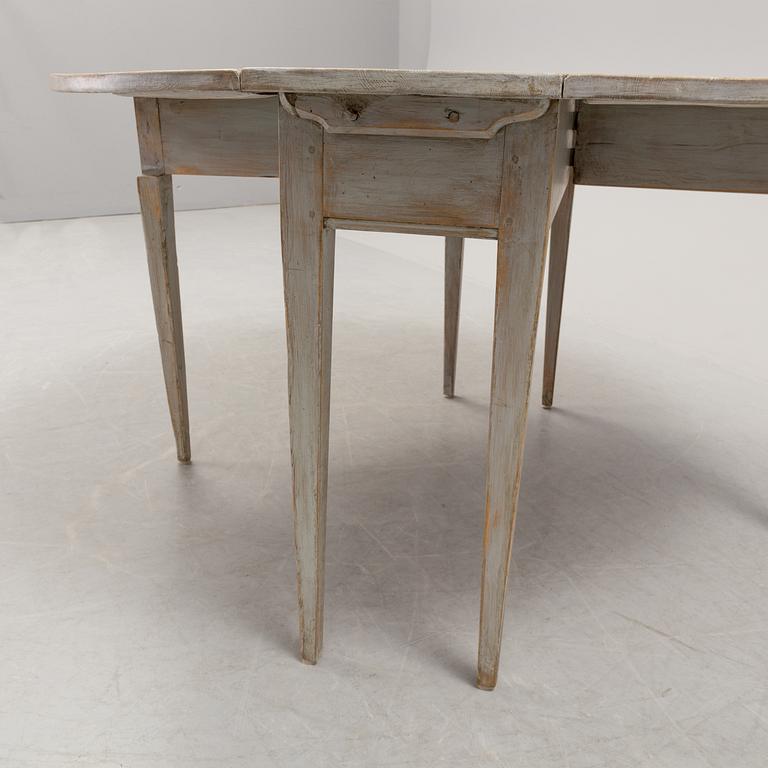A table, circa 1800.