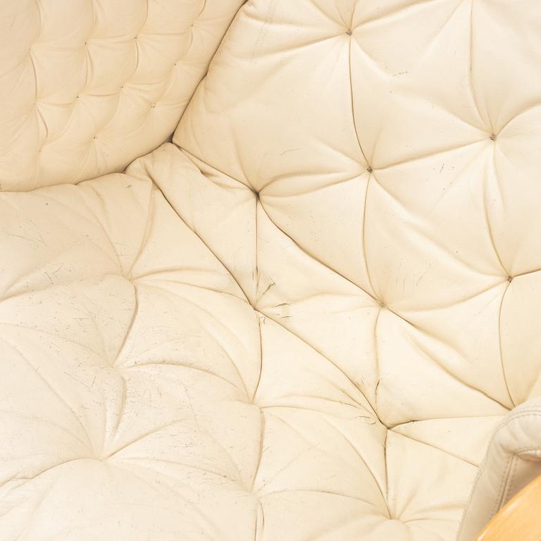 Bruno Mathsson, fåtölj, "Pernilla", DUX.