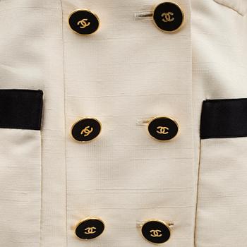 KAVAJ, Chanel.