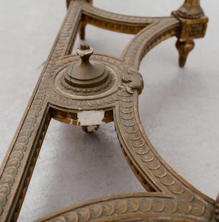 KONSOLBORD, gustaviansk stil, 1900-talets första hälft.