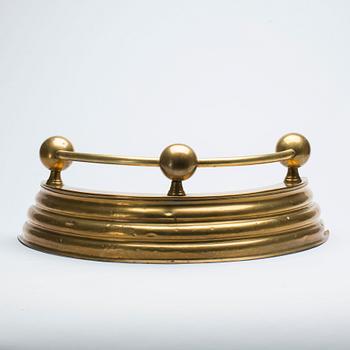 BRASSKYDD, 1900-talets första hälft.