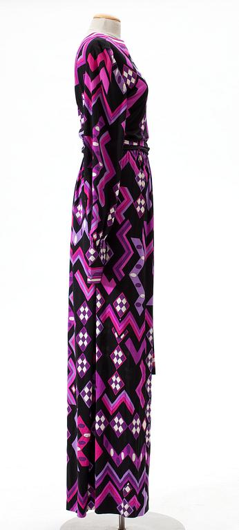 An Emilio Pucci silk dress.