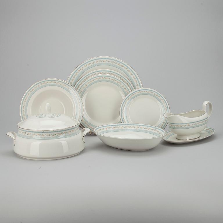 SERVIS, 43 delar, porslin, Royal Doulton, "Floral Garland", England 1978.