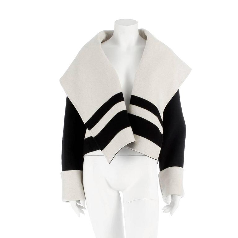 RALPH LAUREN collection, a black and white wool and cashmere jacket, size 6.