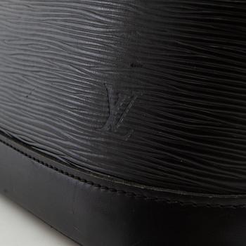 Louis Vuitton, Alma vintage bag.