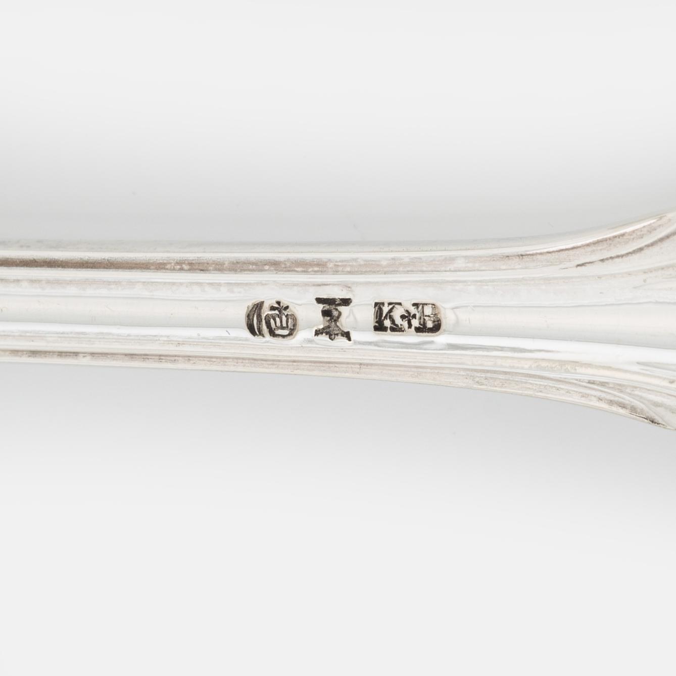 Bestickuppsättning, 94 delar, silver, bl a 'Olga' och andra modeller, bl a CG Hallberg 1957.