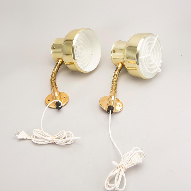 Anders Pehrson, wall lamps / bedside lamps, a pair, "Bumling", Atelje Lyktan, Åhus.