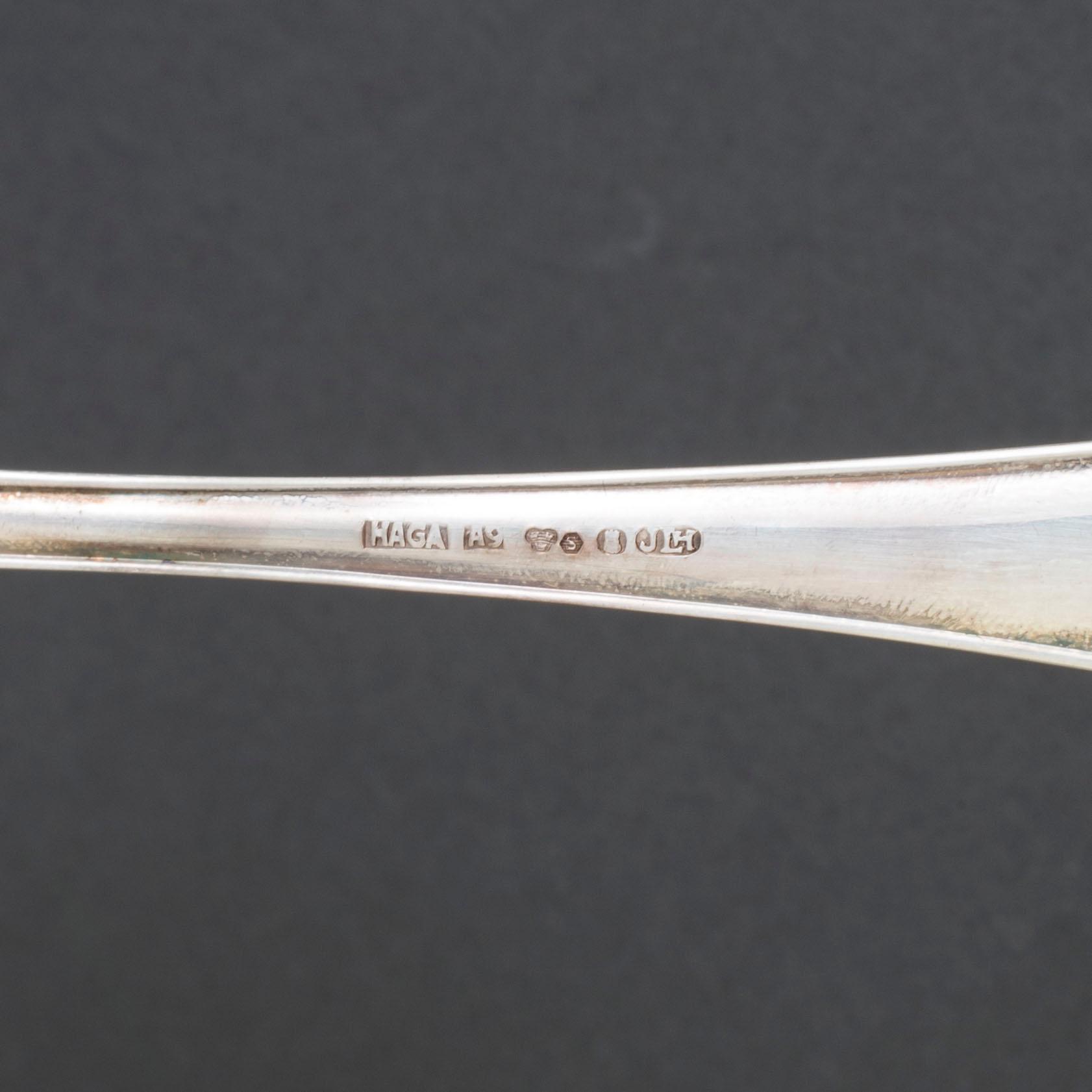 124 pcs silver cutlery, late 20th century.