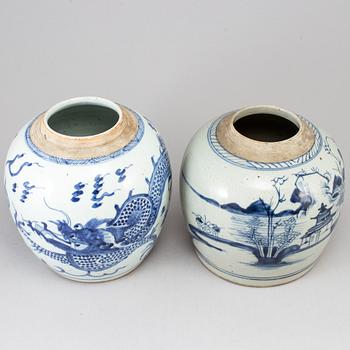 Two blue and white jars, Qing dynasty, 18-19th century.